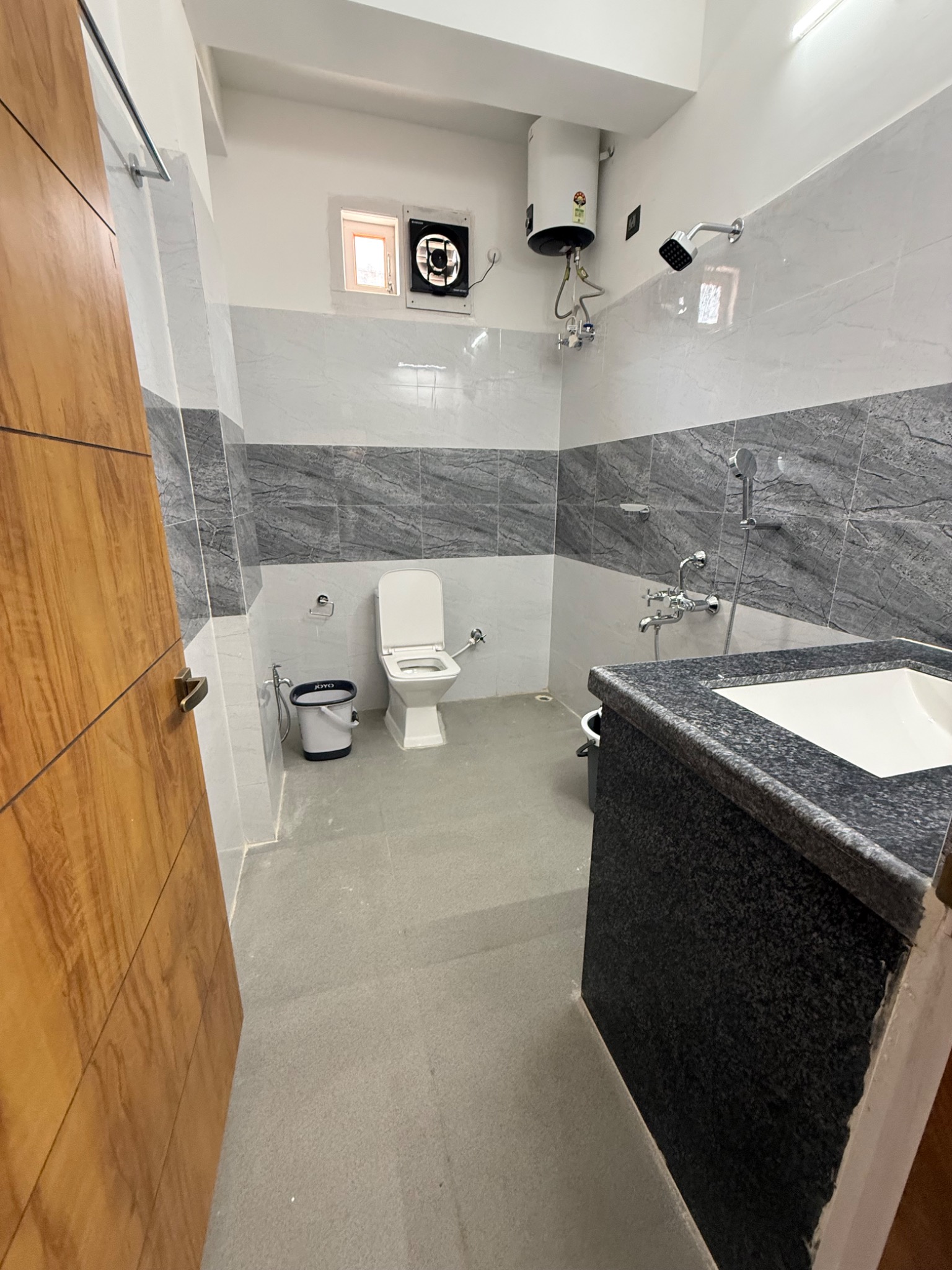 Hill View Hotel photo 5
