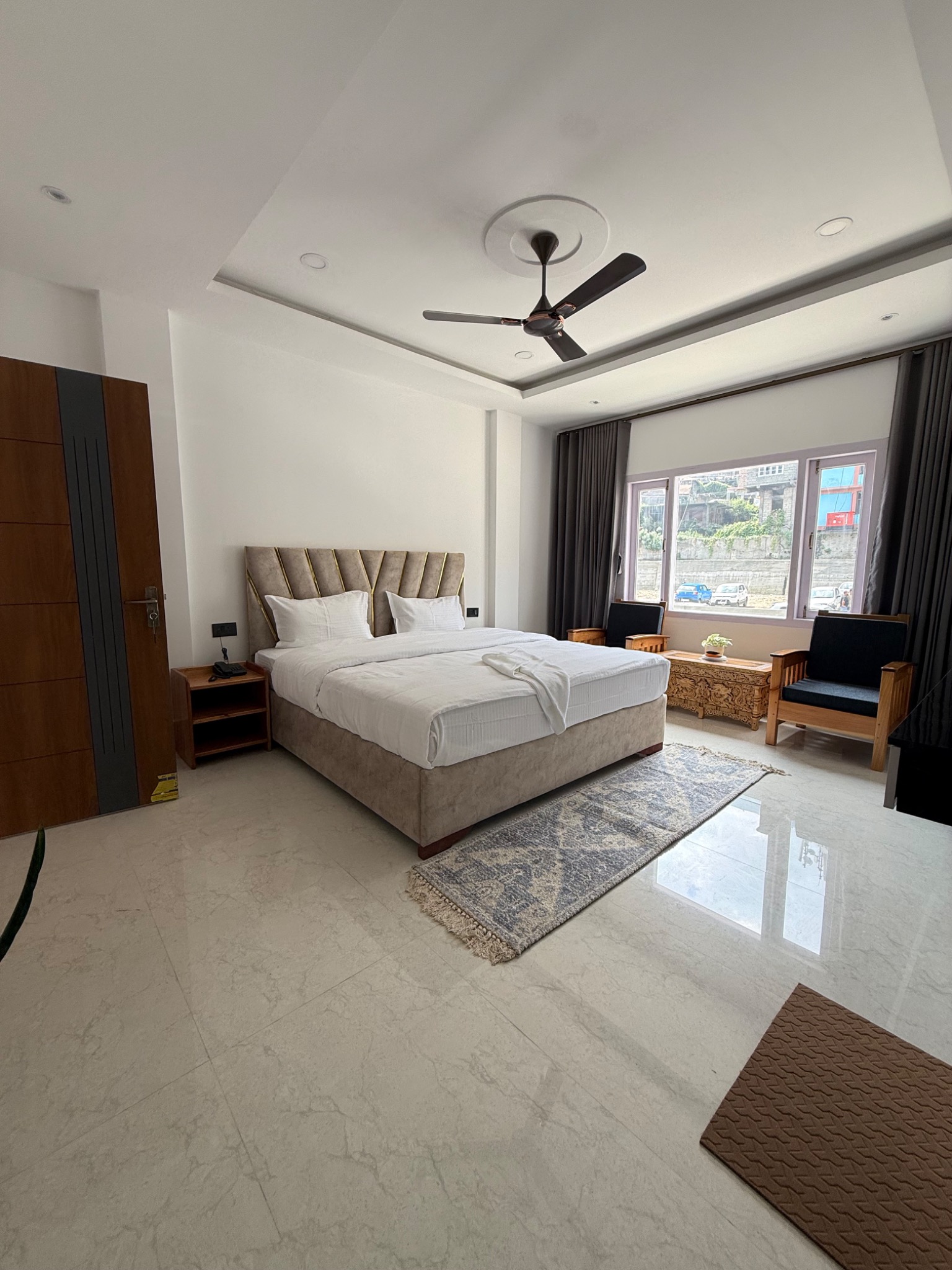 Hill View Hotel photo 8